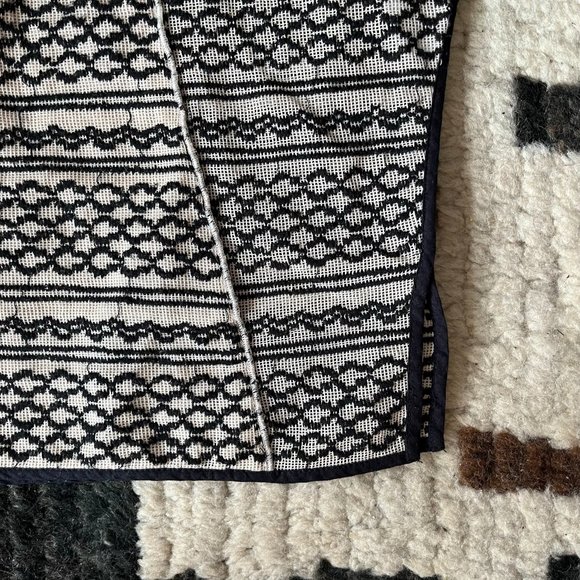 Madewell Geo Embroidered Cotton Mesh Raglan Sleeve Top- Size Small. - Picture 4 of 6